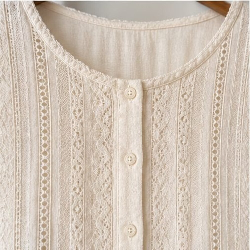 Cream Ruffle Blouse - Picture 4 of 6